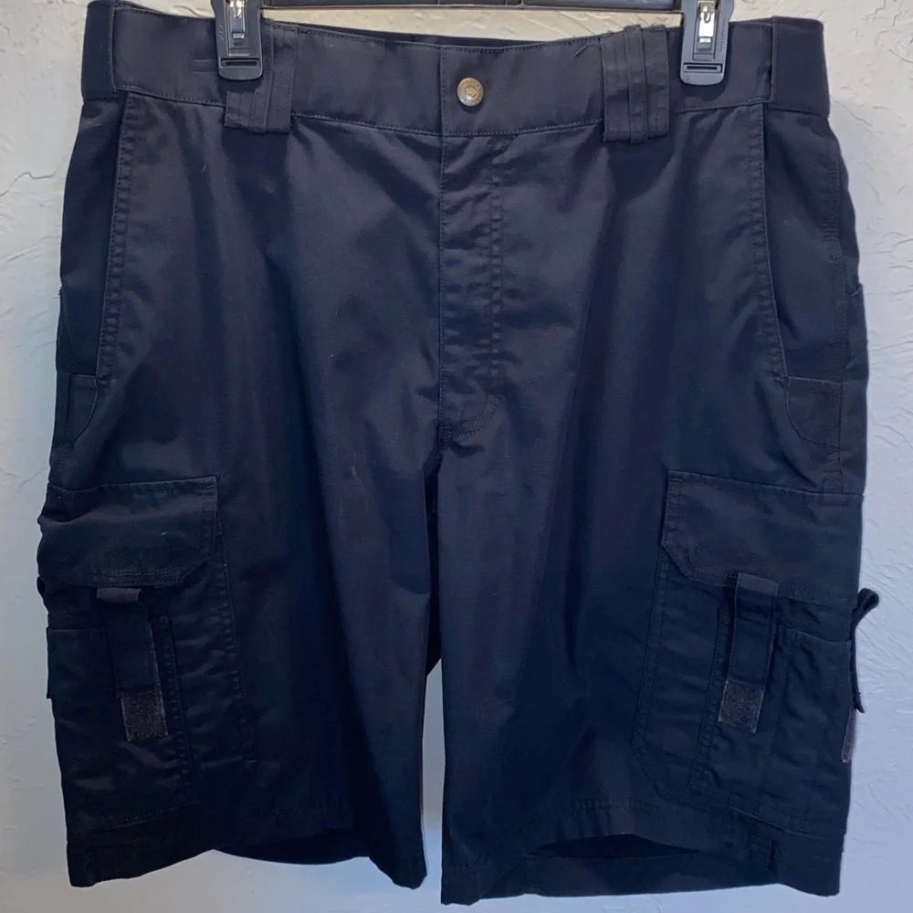 🚨5.11 Taclite EMS 11” Navy Cargo Shorts - Picture 5 of 15